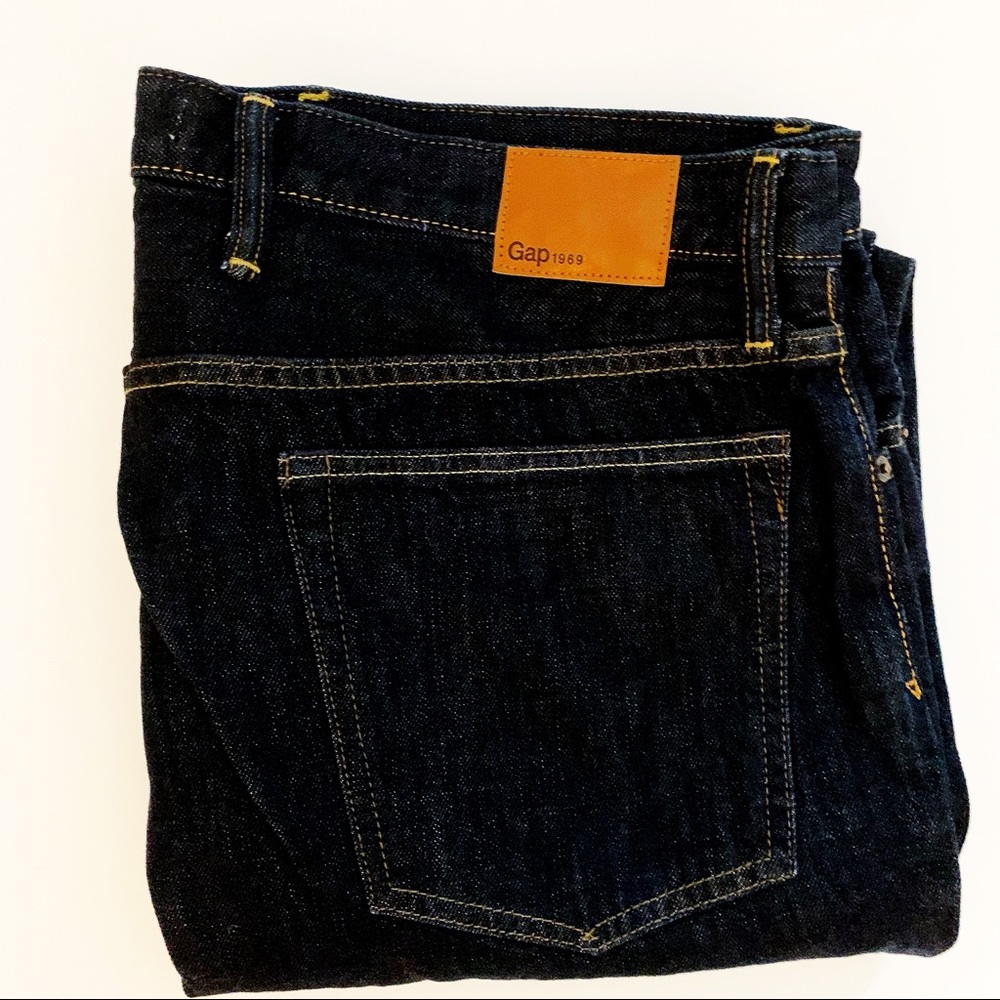 Gap 1969 38x36 Straight leg dark wash jeans